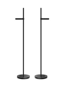 LE03 Black, stereo pair with stands